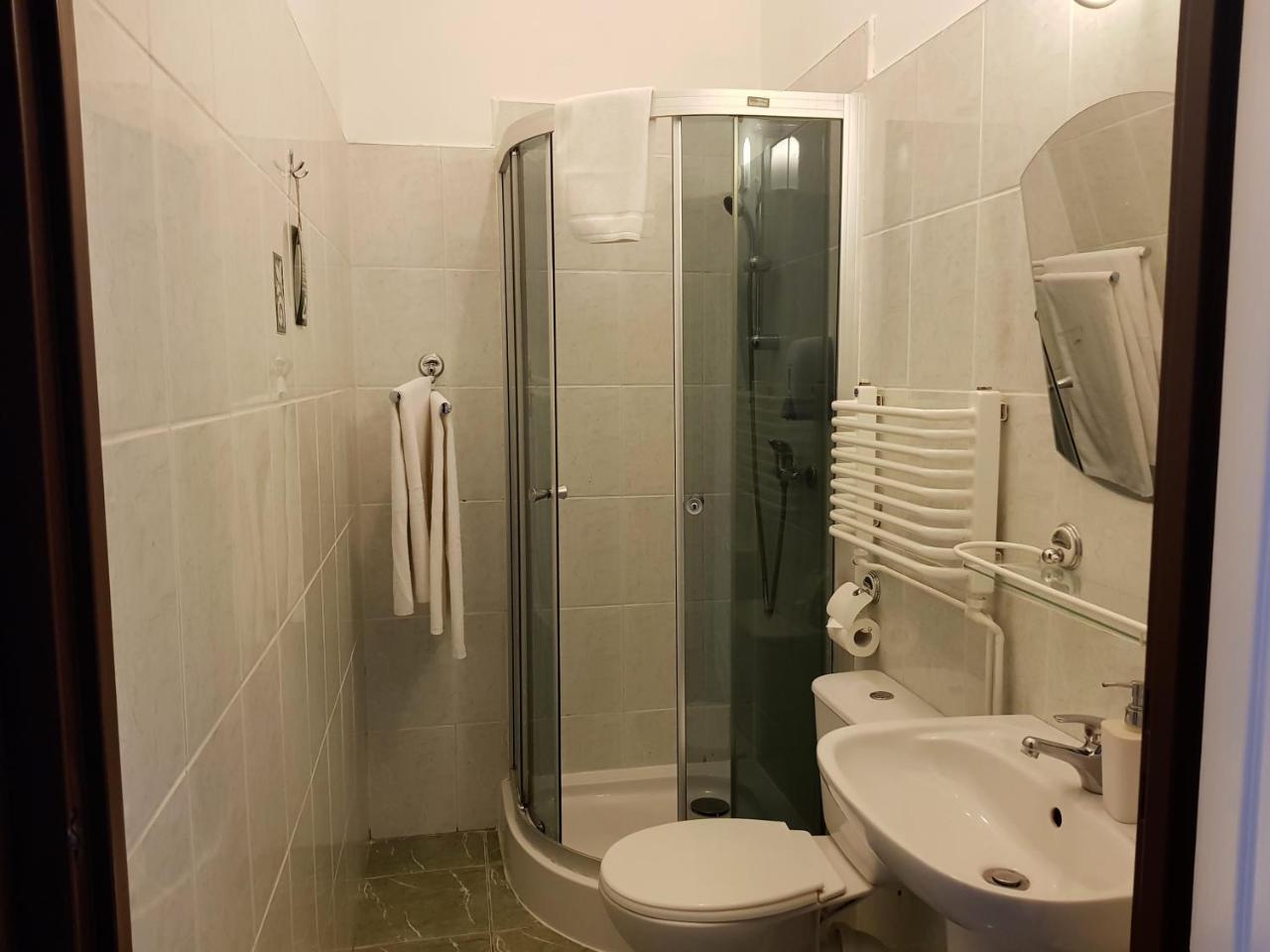 Hotel Pod Zamkiem Opolznevoye Bagian luar foto